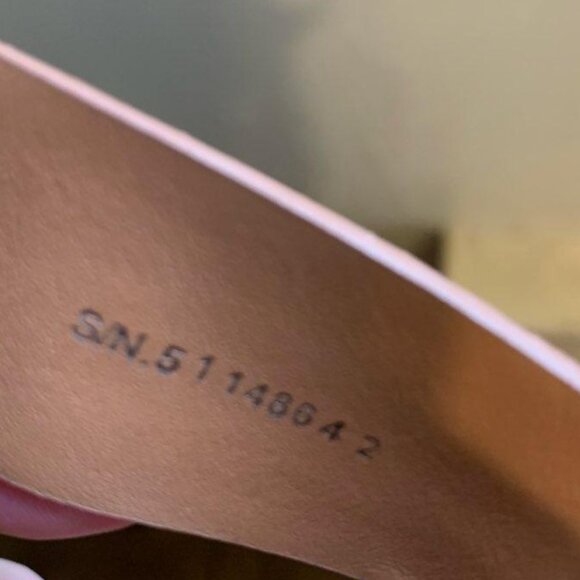 Tory Burch - Tan Logo Thong Leather Sandals w  Heel - Picture 7 of 7